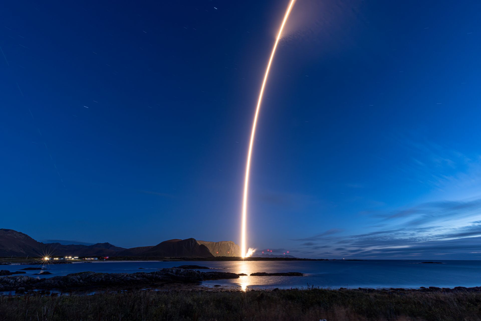 Rocket Report: Europe joins the commercial launch club; a Ravn X sighting?