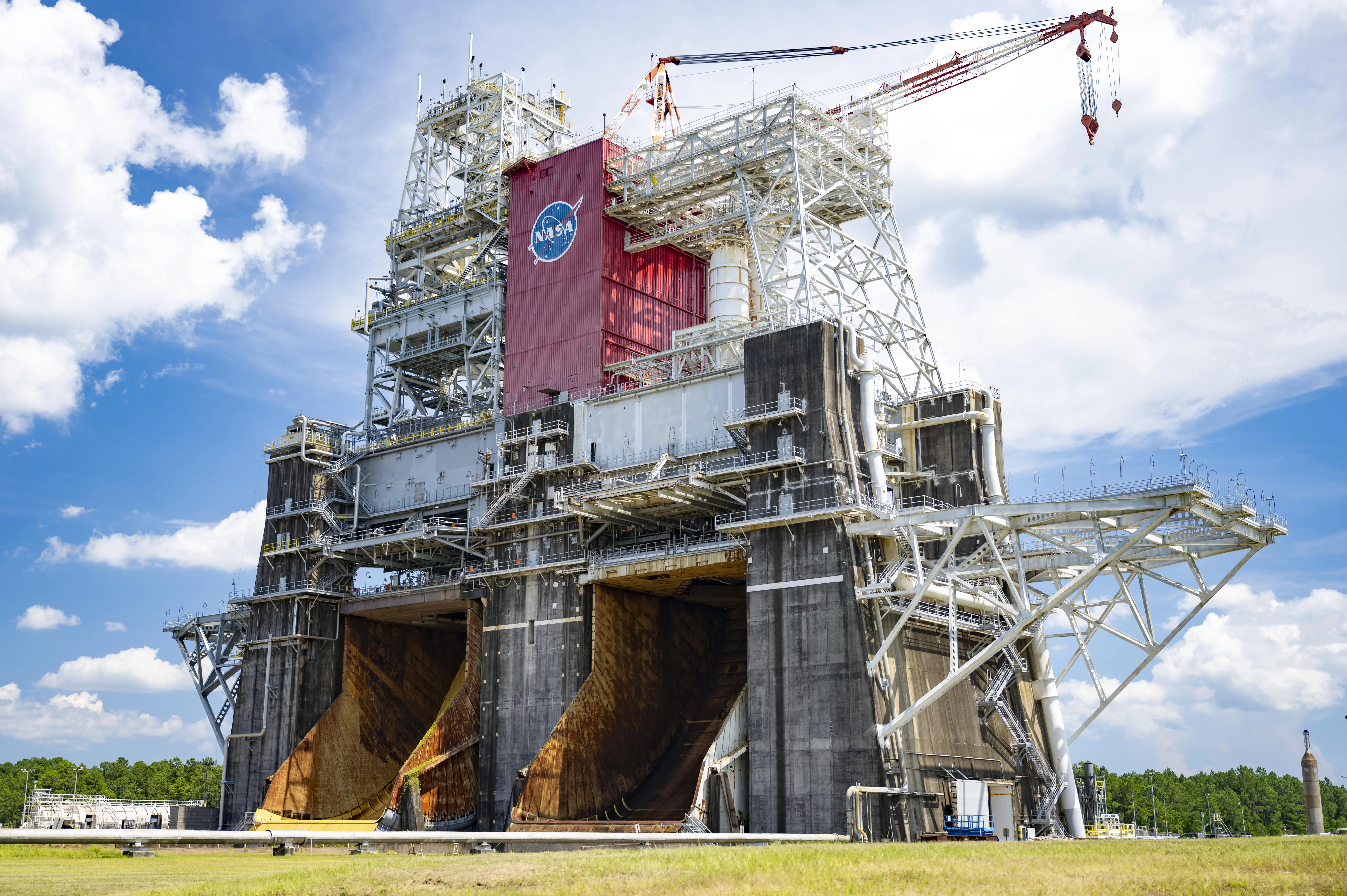 Commercial Rockets Bring New Life to Stennis