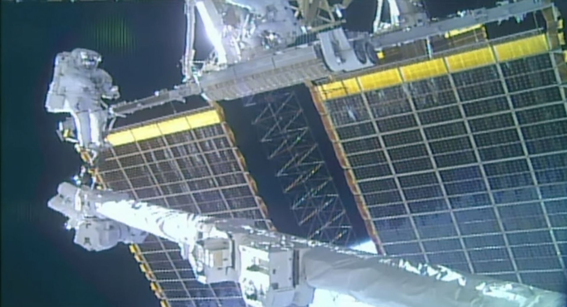 As it happened: spacewalkers install new solar array