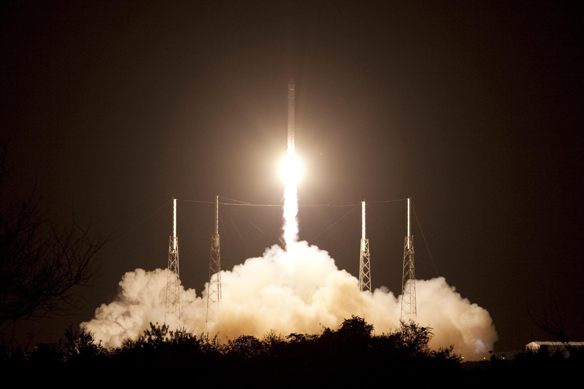B0006 (Falcon 9)