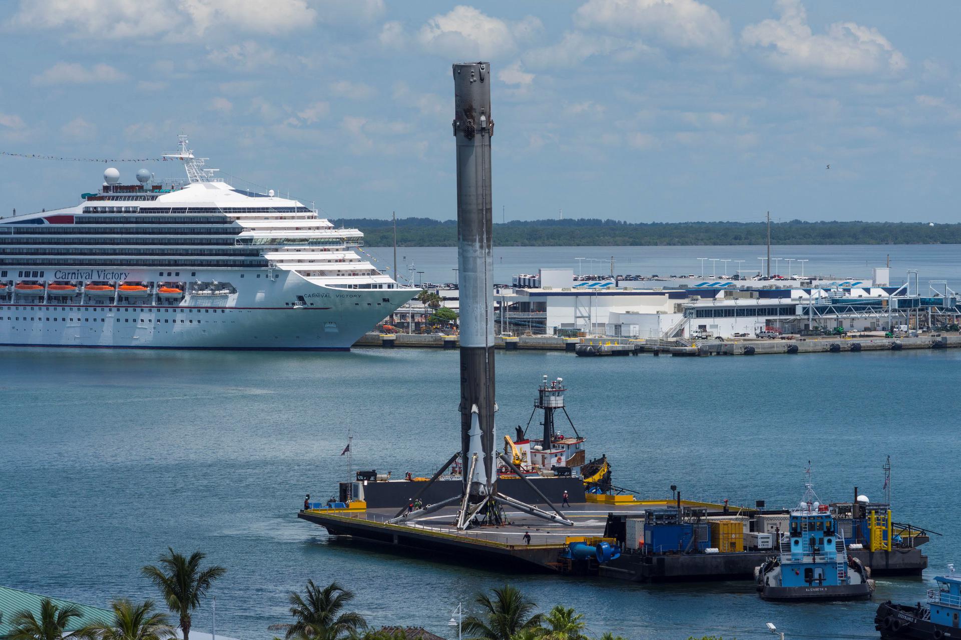 B1023 (Falcon 9)