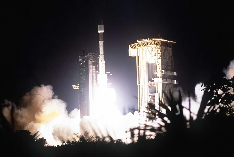 Ariane 44P