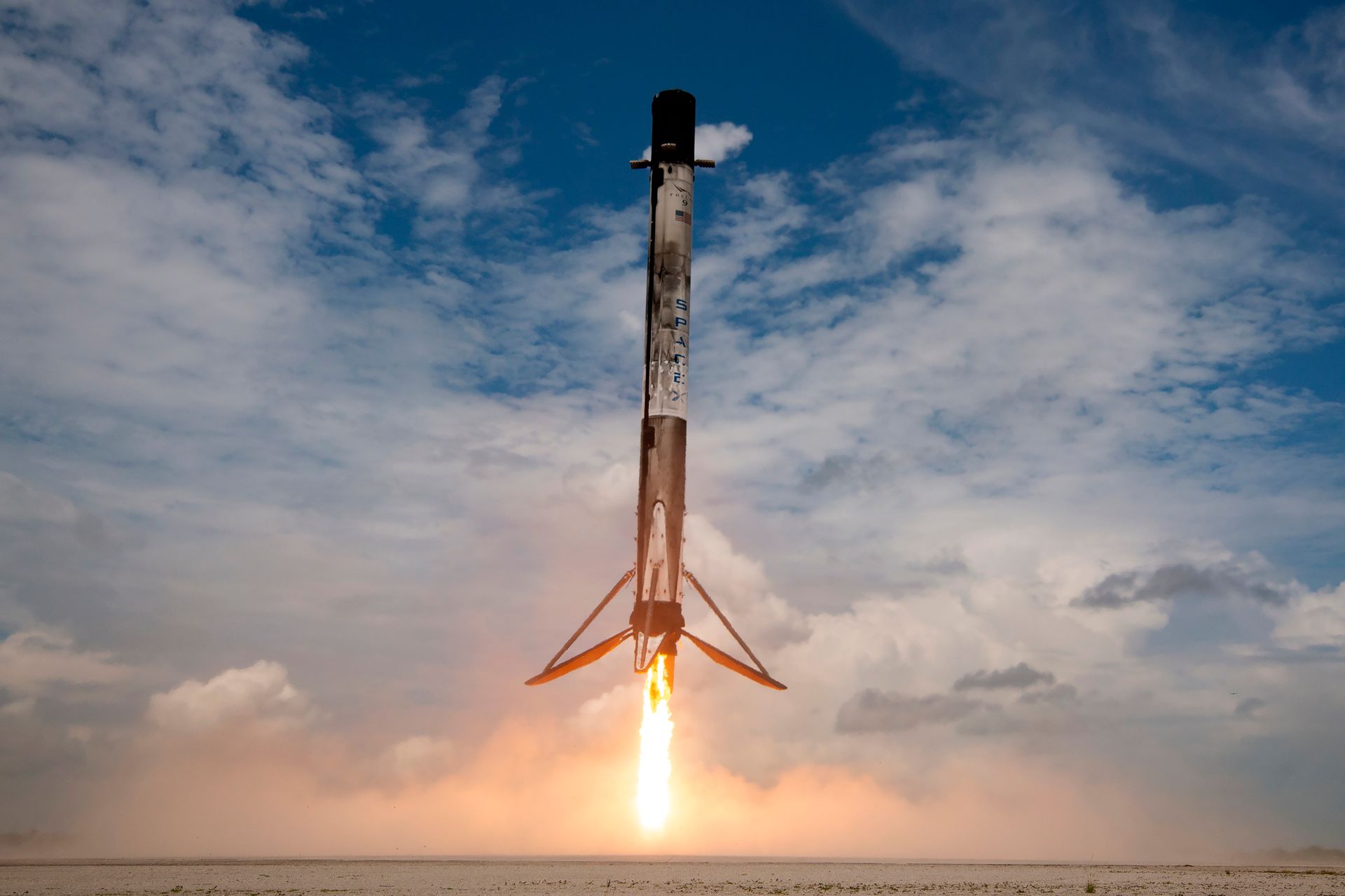 B1085 (Falcon 9)