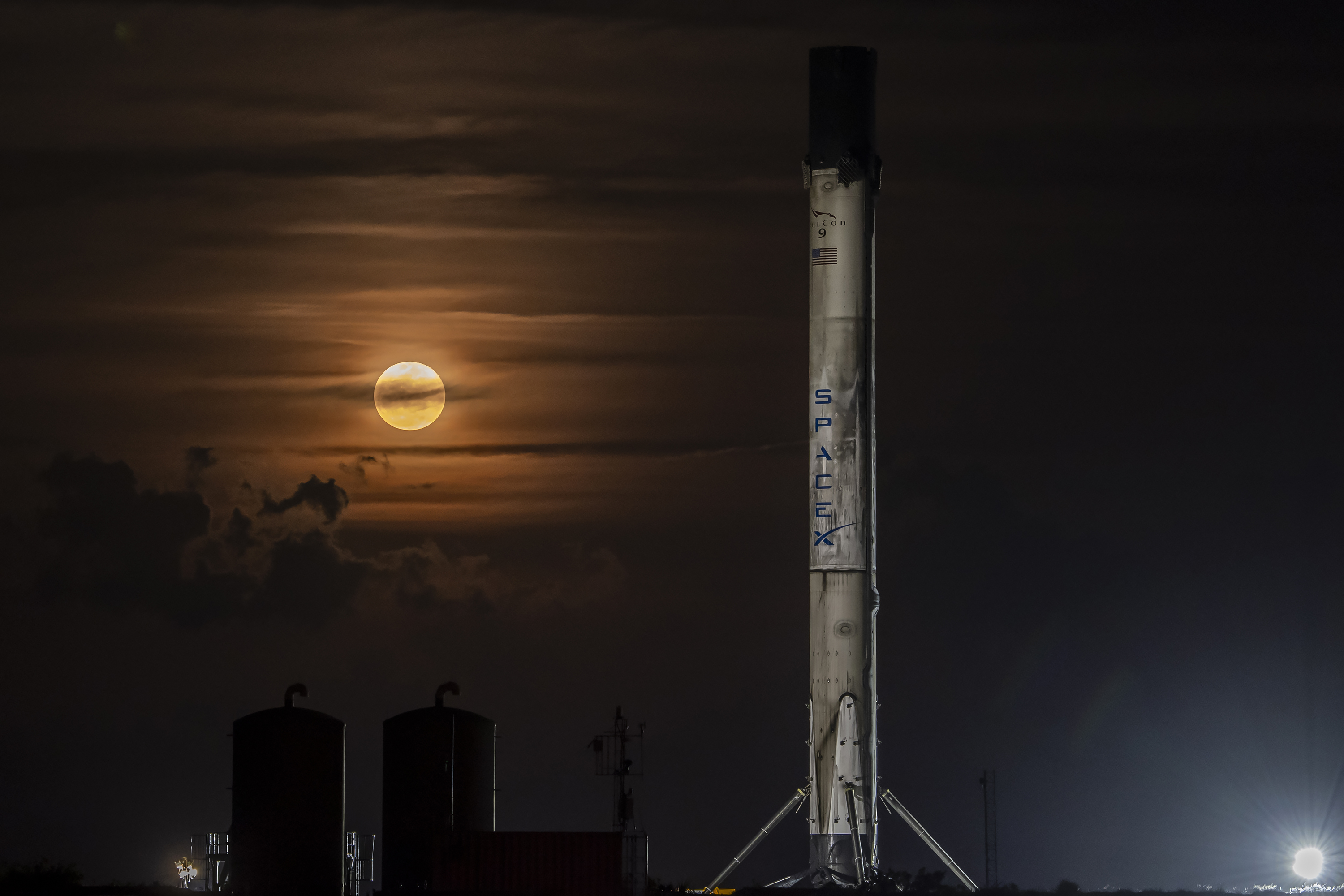 B1090 (Falcon 9)