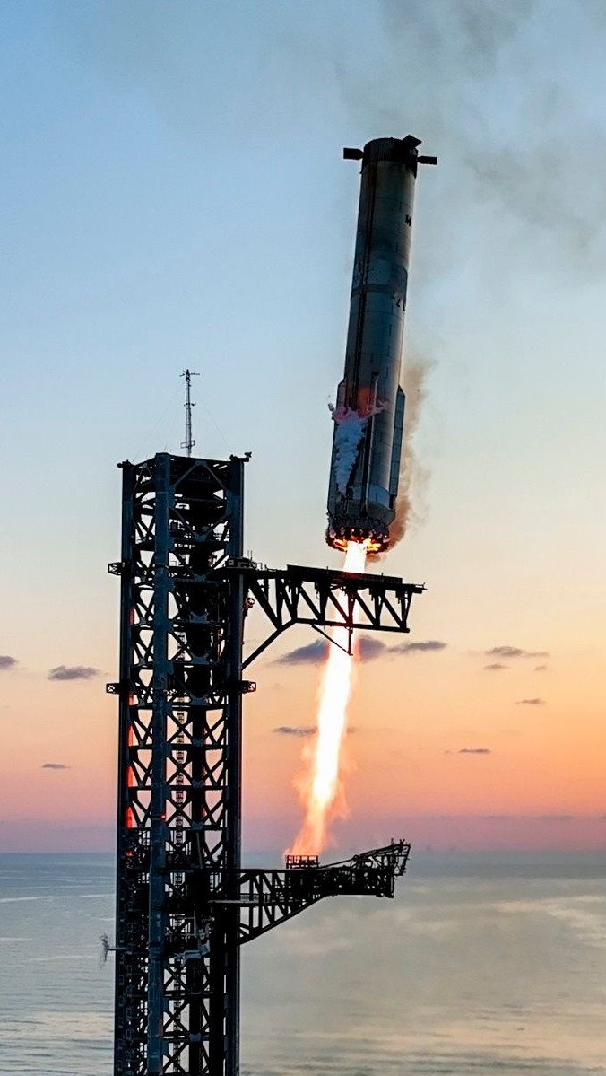 Booster 12 (Starship)