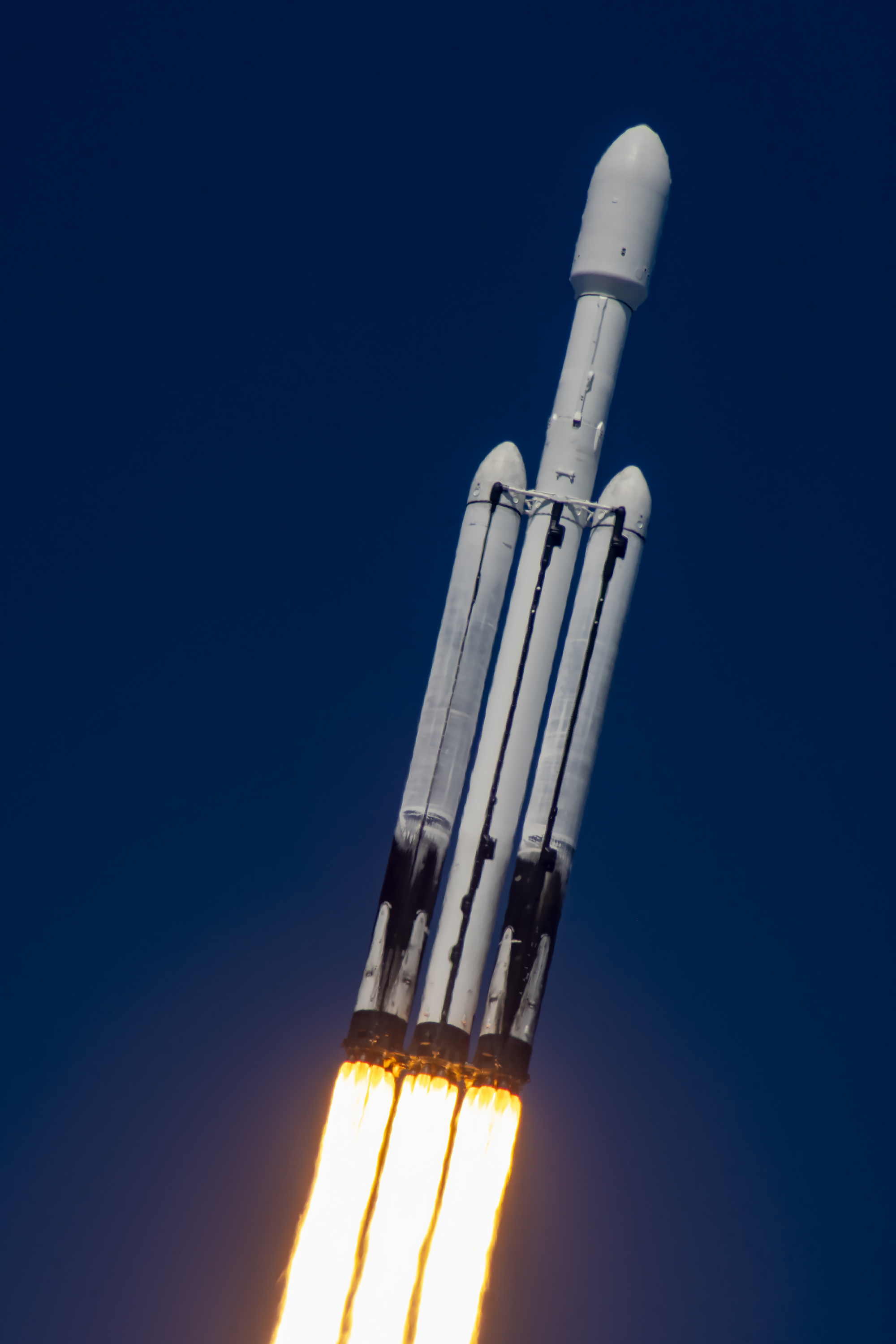 B1089 (Falcon Heavy)
