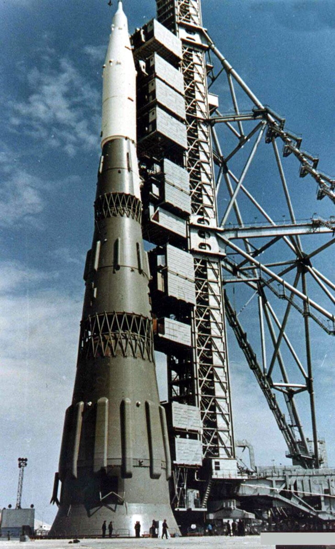 The N1 1M1 mockup on the launch pad at Baikonur in late 1967 (Wikimedia Commons)
