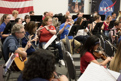 NASA Langley Celebrates Community through Music with âSymphony Under the Starsâ Event