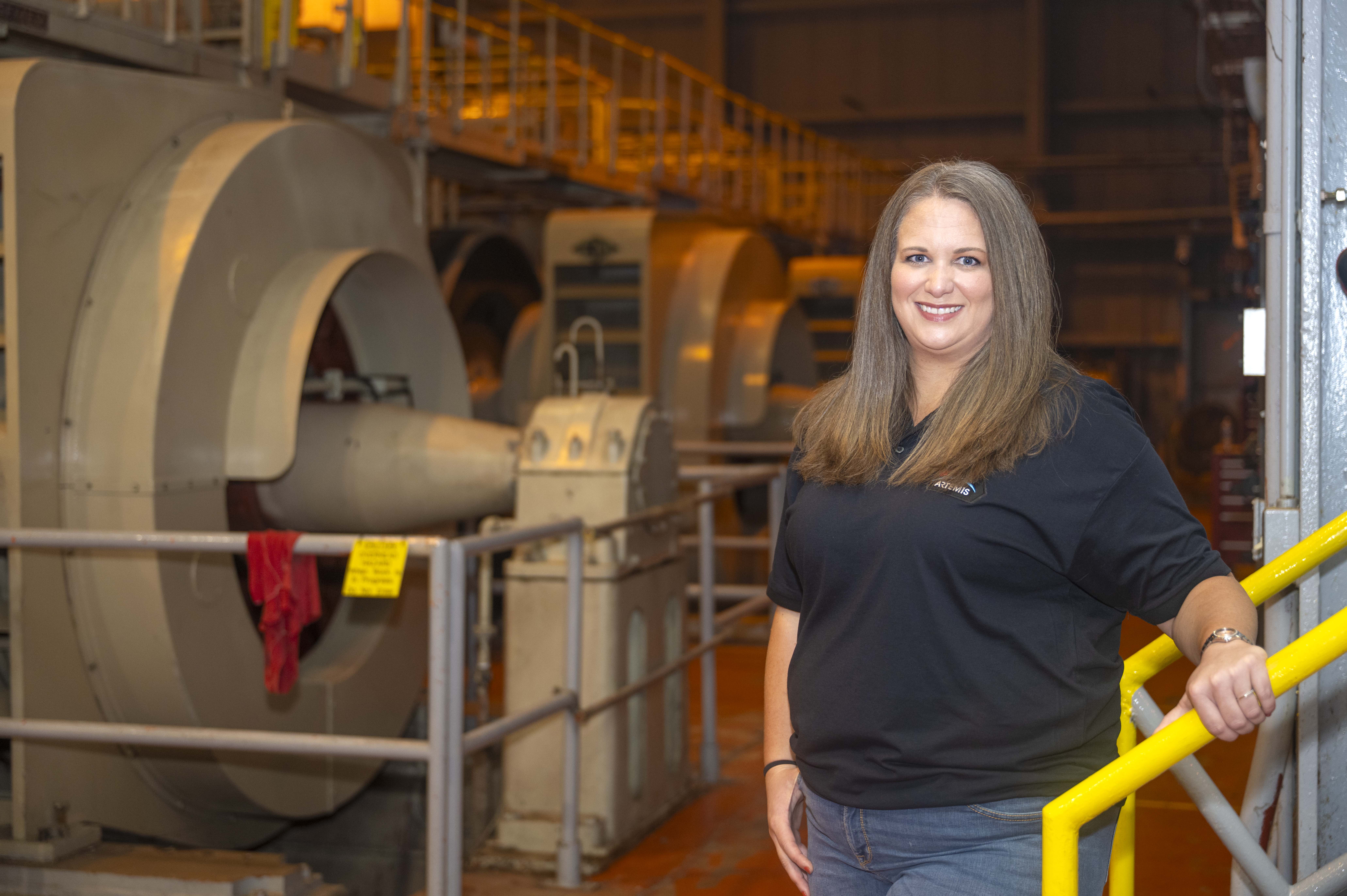 Contractor to Civil Servant: NASA Welcomes Kristie Foster